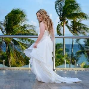 Meet your Posher, Sunny